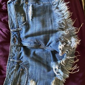 Frayed jean shorts